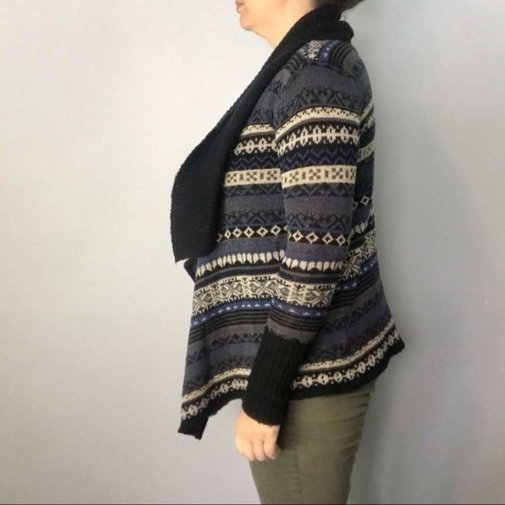 Fair Isle Cardigan - Picture 2 of 14